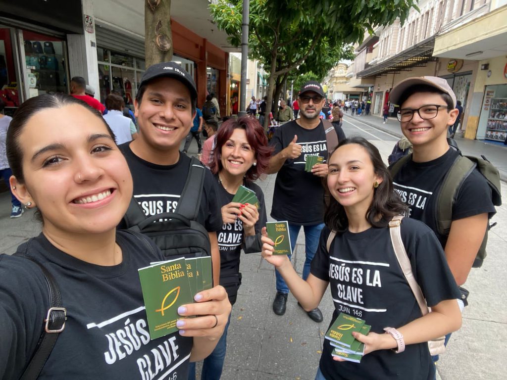 Abiecu-Selecciones-Biblicas-Guatemala